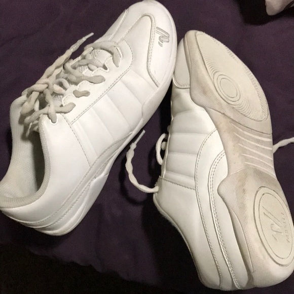 Varsity cheer shoes - Picture 5 of 5